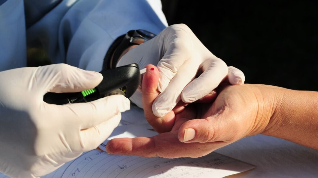 Descubra como a Tirzepatida auxilia no controle da glicemia e contribui para um emagrecimento saudável. Vamos conversar?